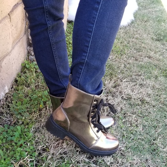 Combat Metallic Lace Up Boots - - Picture 2 of 5